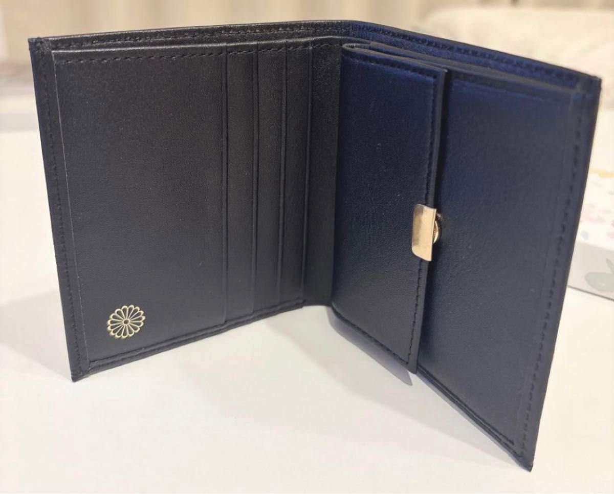 皇居限定/新品箱・袋付き】ブラック高級本革 特製二つ折り財布 本革