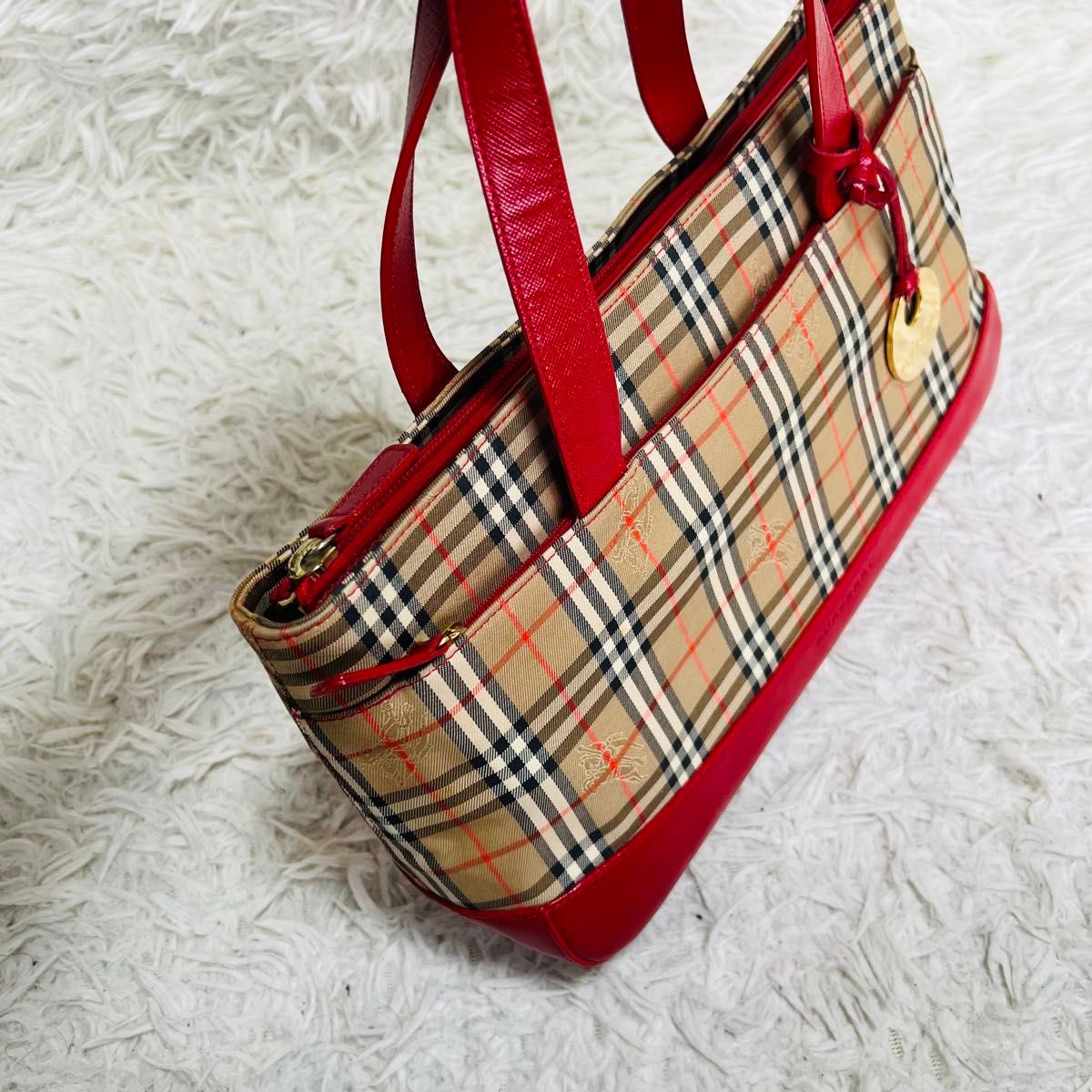 良品】BURBERRY バーバリー ノバチェック ハンドバッグ 赤 チャーム