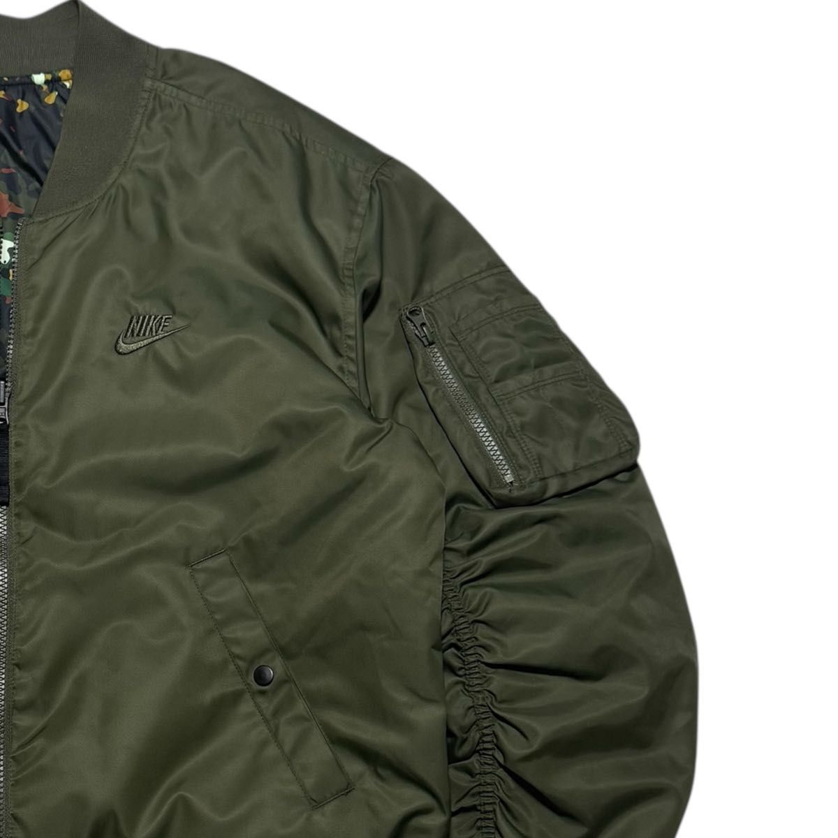 NIKE ナイキ リバーシブル ボンバージャケット MA-1 中綿ブルゾン