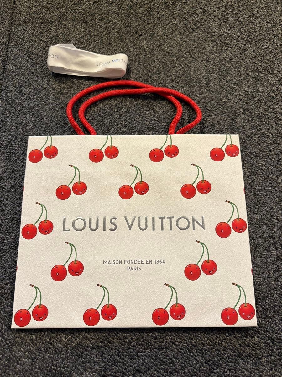 ルイヴィトン LOUIS VUITTON 村上隆 チェリー ノート ショッパー 紙袋