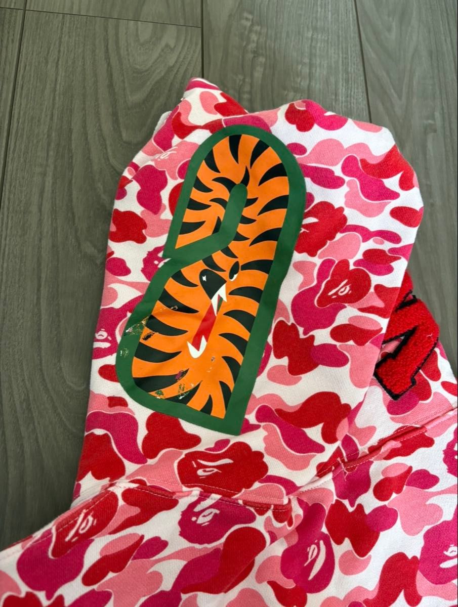 A BATHING APE BAPE シャークパーカー 迷彩 ピンク｜Yahoo!フリマ（旧