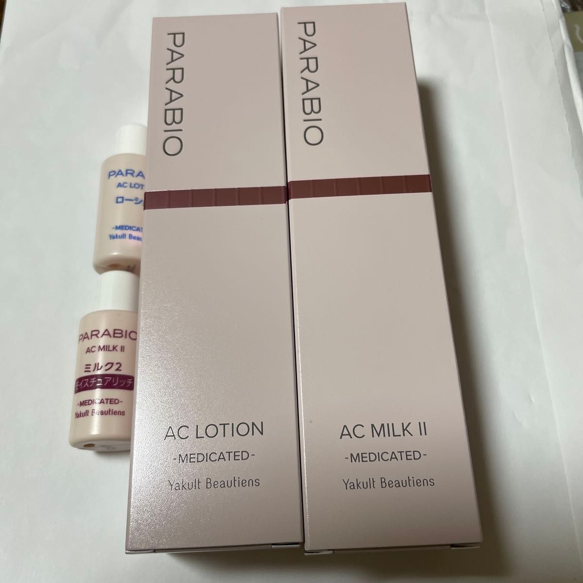 Yakult AC MILK II & AC LOTION セット Yakult AC LOTION & AC MILK II