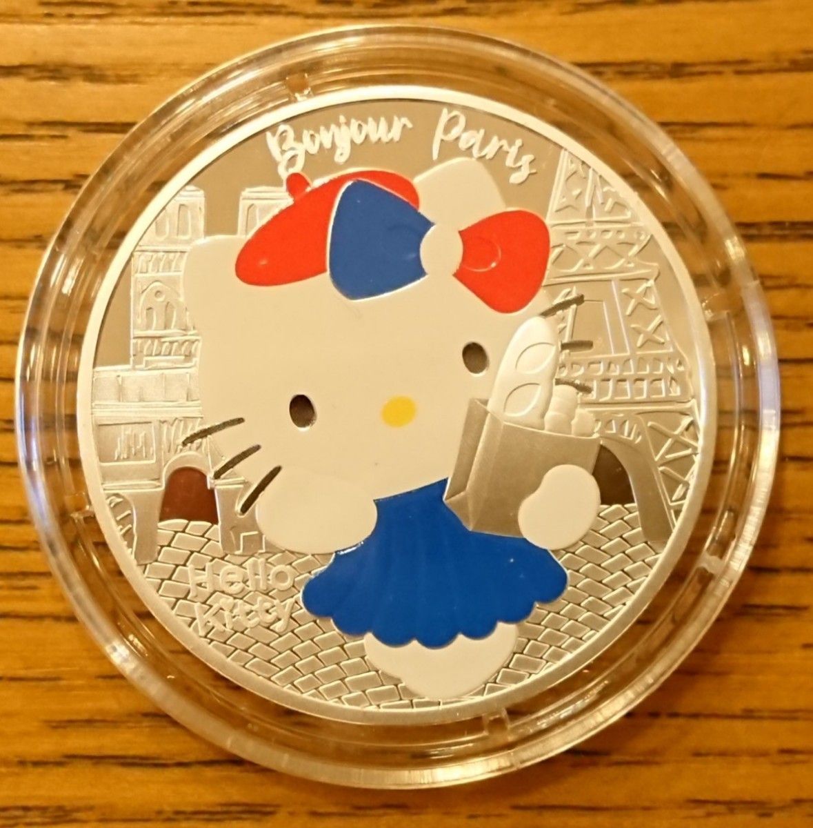 2024 フランス ハローキティ 50周年 フランス版 ハローキティ 10