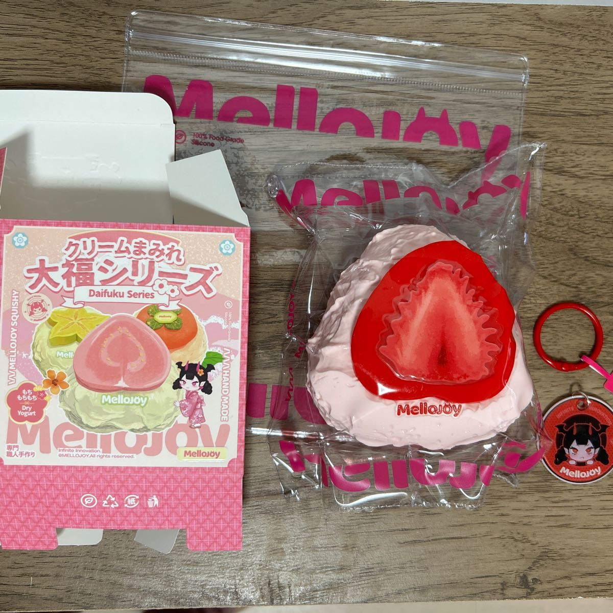 mellojoy メロジョイ スクイーズ 大福シリーズ ストロベリー いちご