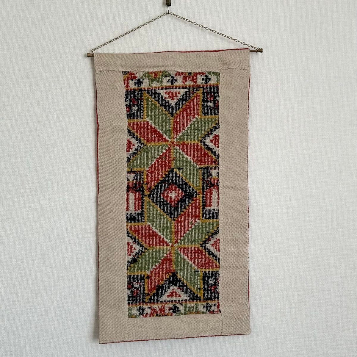 北欧ヴィンテージ ツヴィスト刺繍 タペストリー 壁掛け スウェーデン