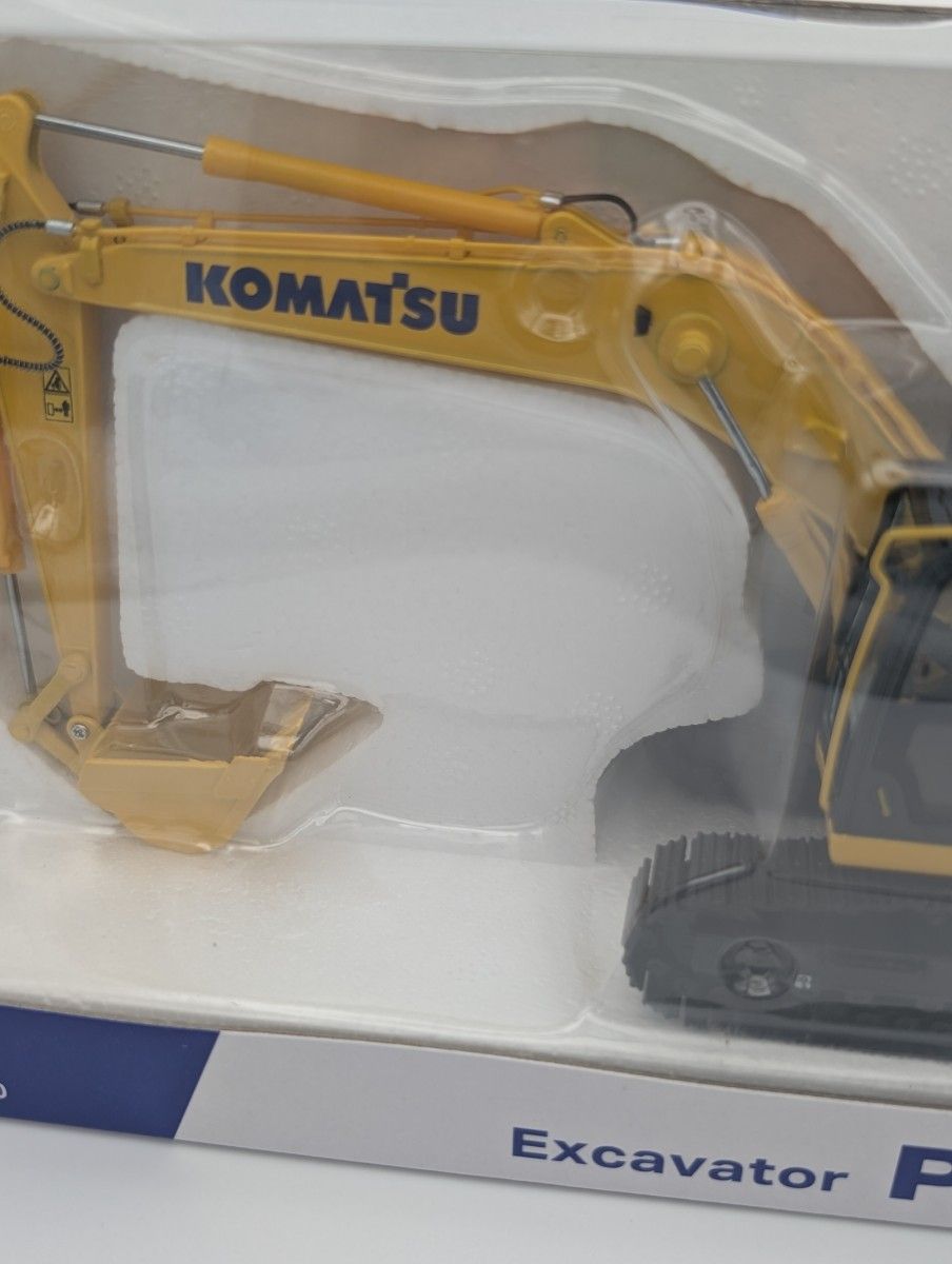 新型 KOMATSU PC200i-12 ダイキャストミニカー｜Yahoo!フリマ（旧