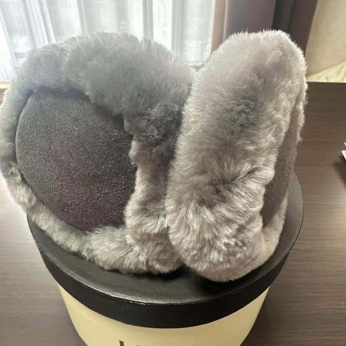 UGG イヤーマフ 耳あて 耳当て ブランド ファー 箱付き グレー グレイ