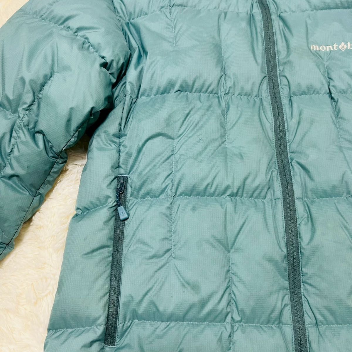 希少 廃盤カラー モンベル ネージュダウン パーカ Men's M ブルー