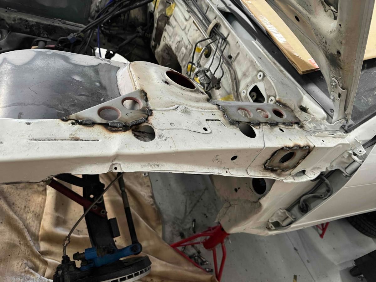 ガセットプレート 補強プレート s13 180sx 強化 ストラット バーリング