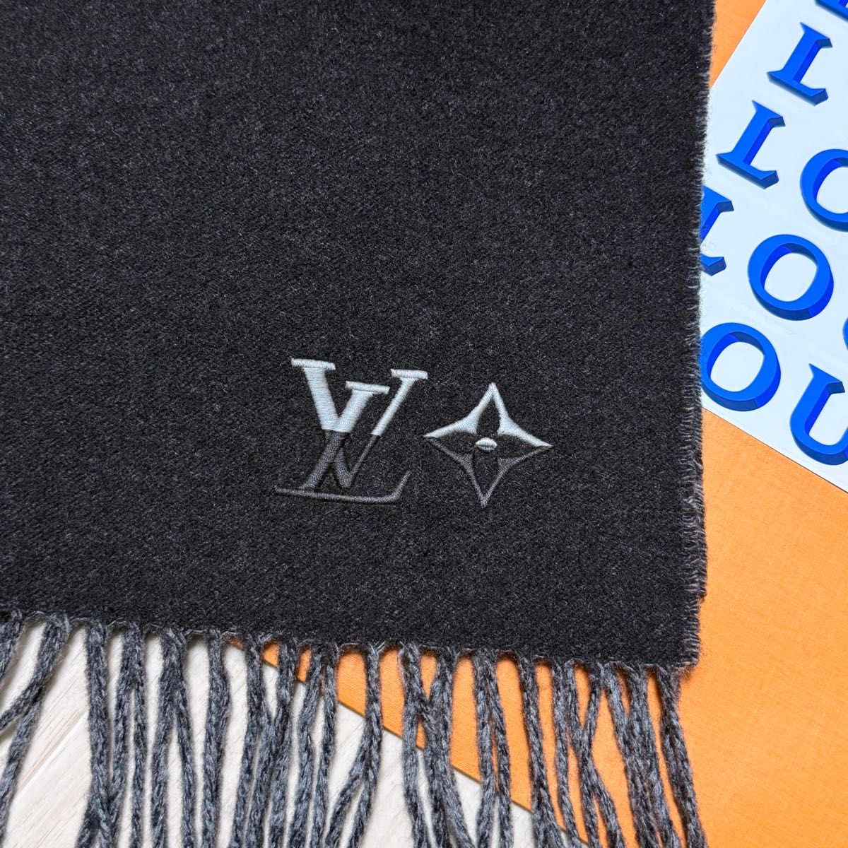 高級カシミヤLVマフラー 新品箱紙袋セット ヴィトンマフラー ルイ