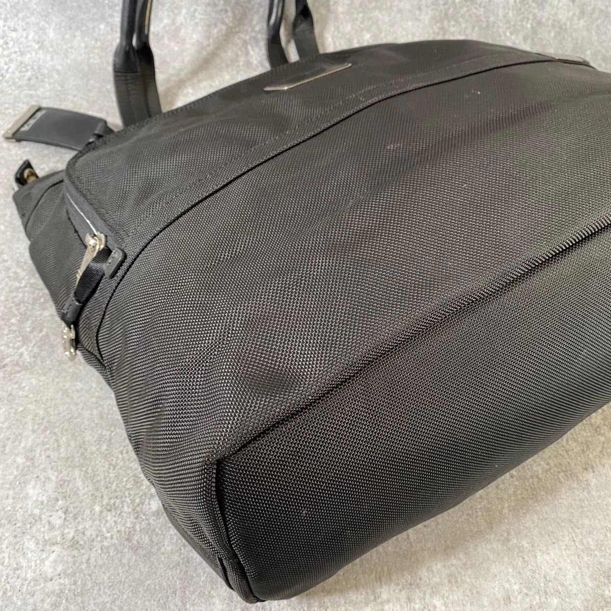TUMI コンパニオン トートバッグ A4 リミテッド エディション 限定 黒