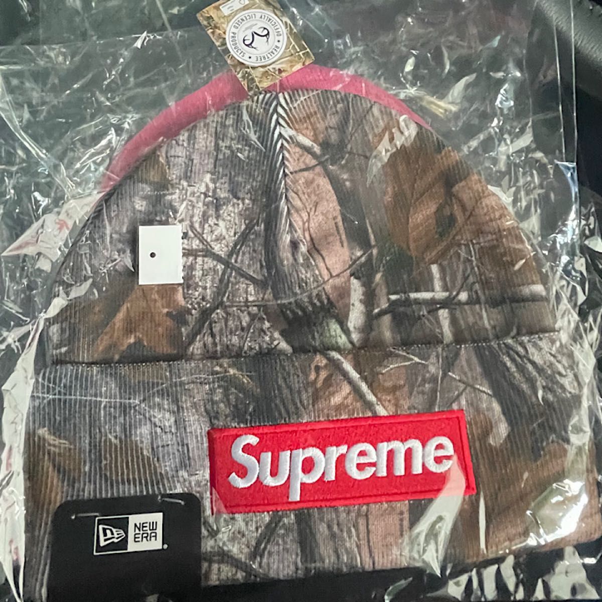 最安値 Supreme x New Era Box Logo Beanie (25FW) 