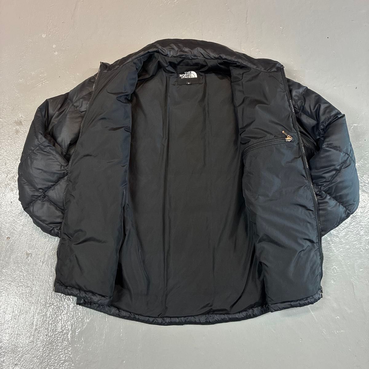 95/M THE NORTH FACE ノースフェイス ライトダウンジャケット ブラック