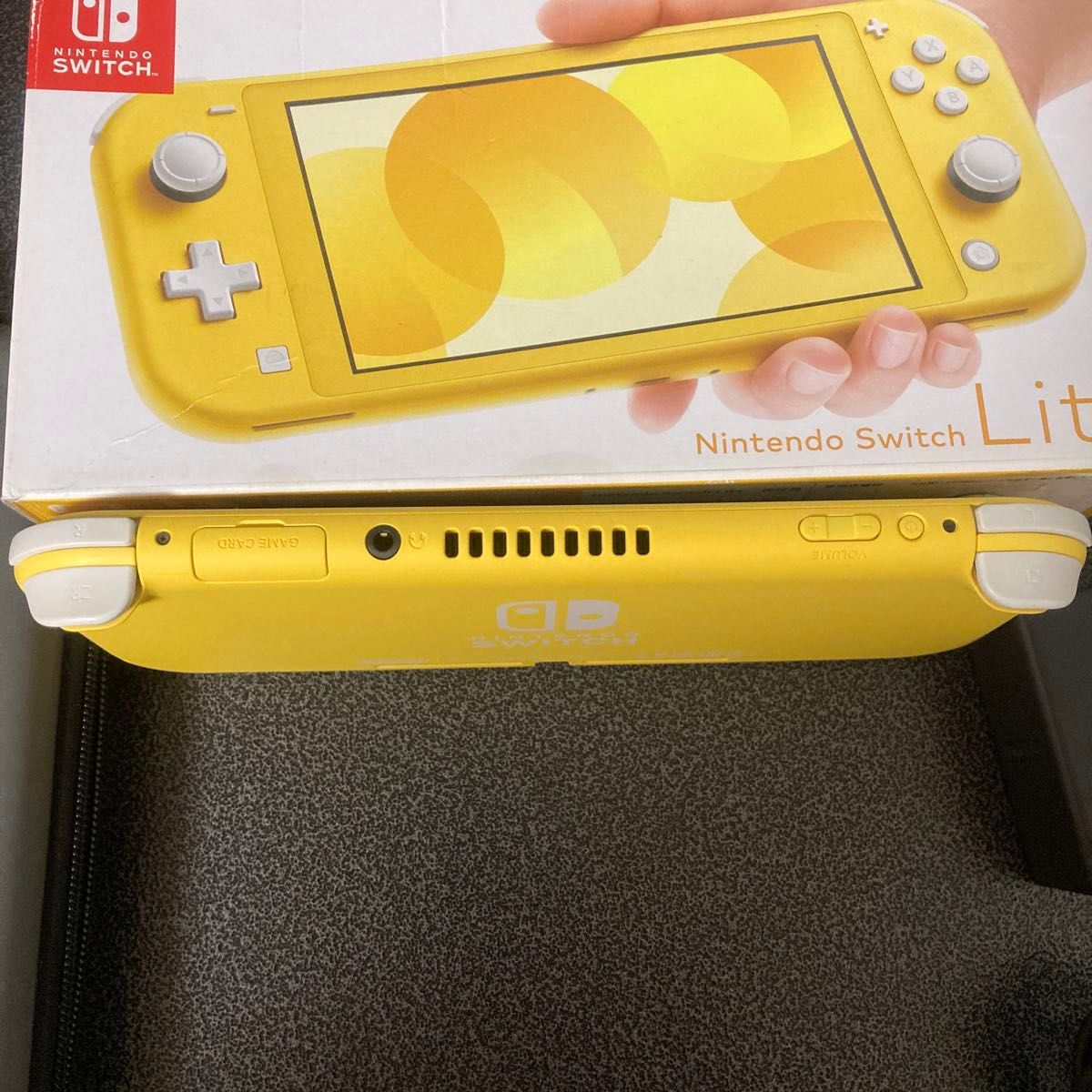 Nintendo Switch ライト イエローカラー 見守り設定付き Amazon.co.jp