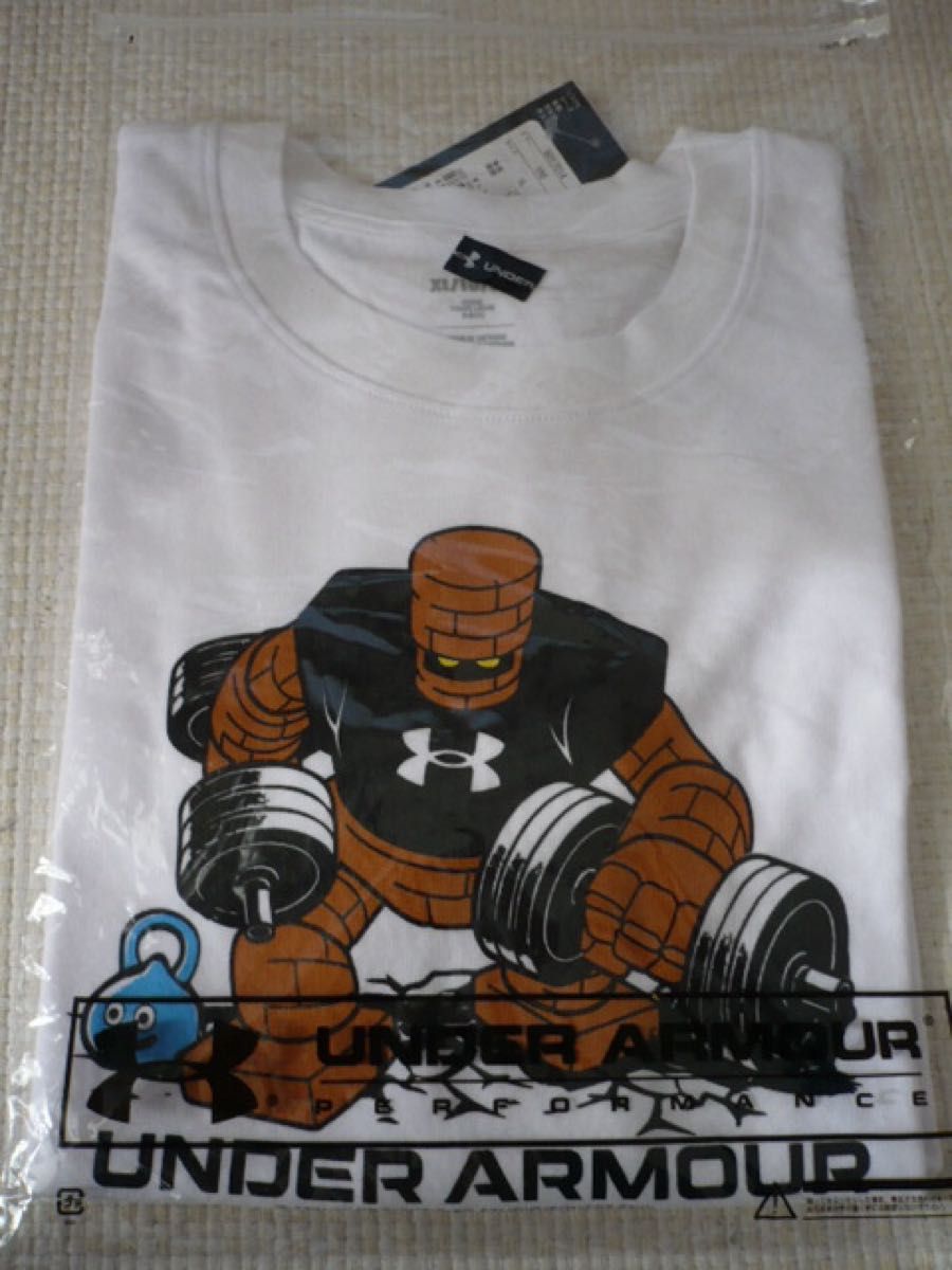 送料無料 新品未使用 UNDER ARMOUR アンダーアーマー ドラクエコラボT