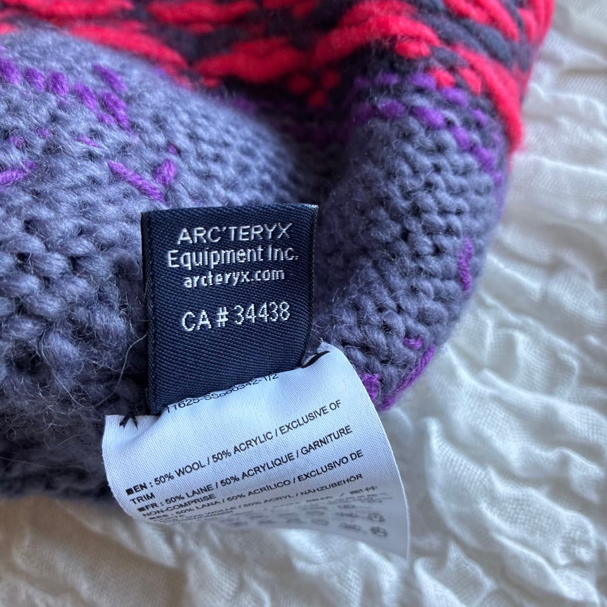 希少》アークテリクス arc'teryx ニット帽 ワッチcap ポンポン 紫 Arc