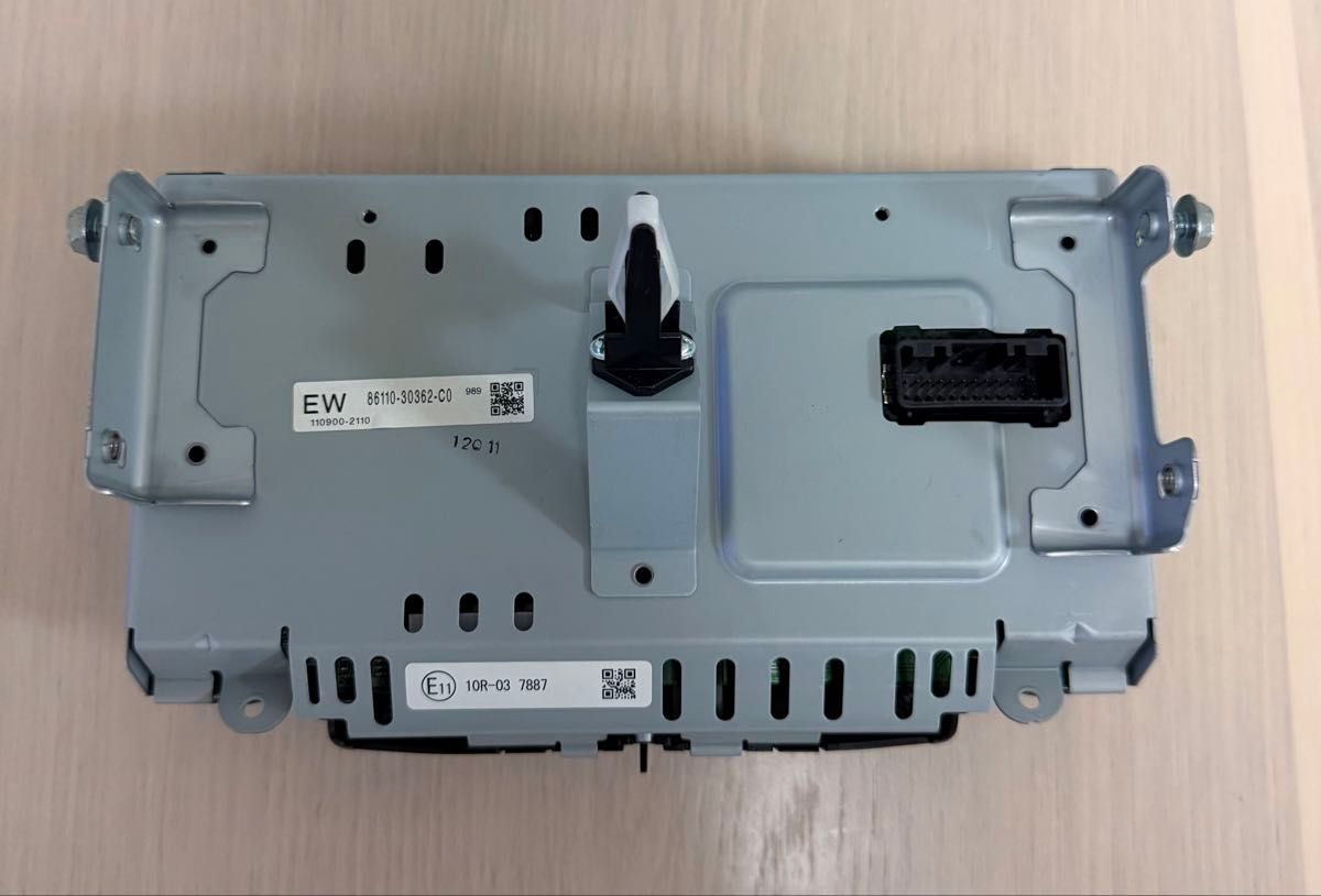 クラウン 純正 210 AWS210 エアコンスイッチパネル エアコンモニター