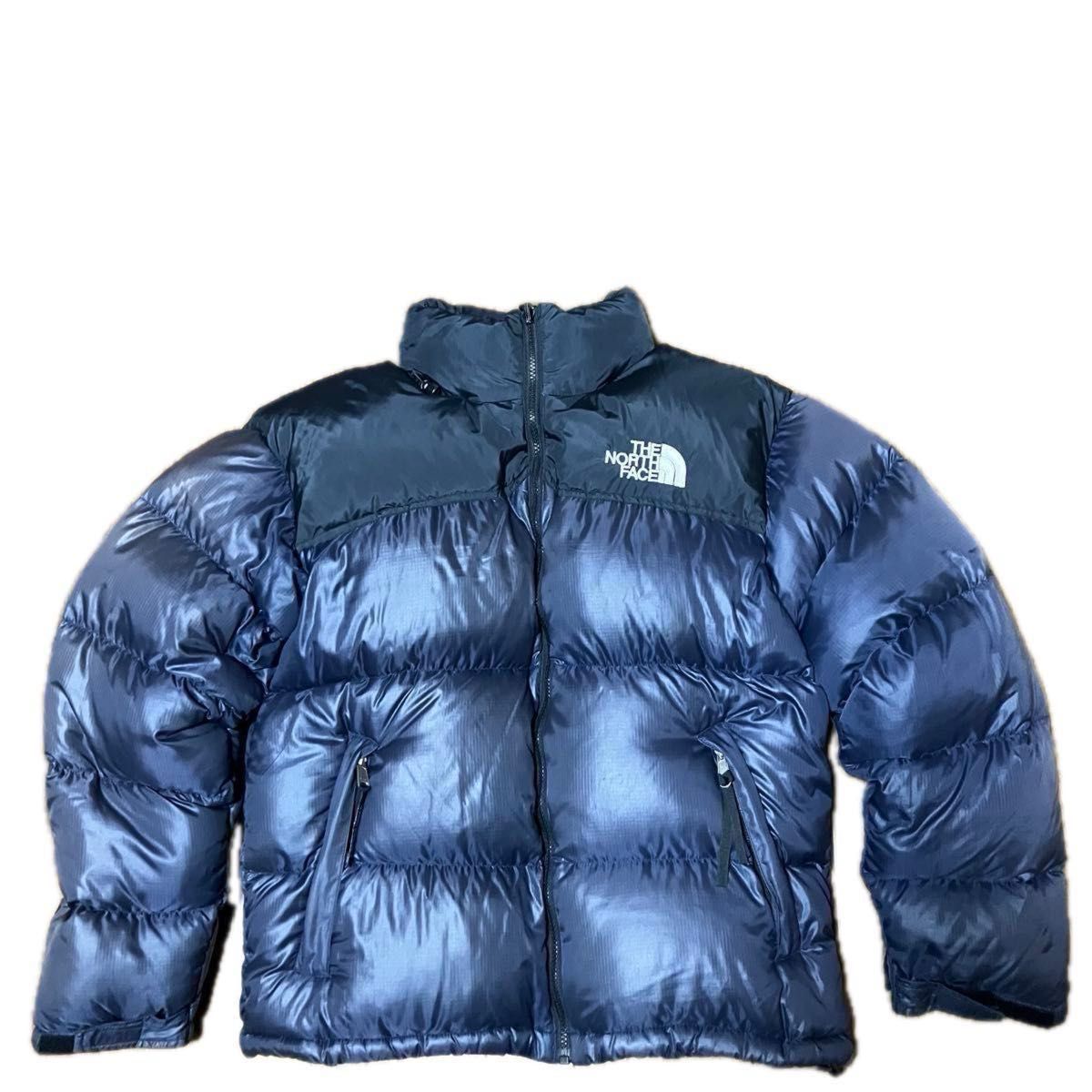 THE NORTH FACE レトロヌプシ ダウンジャケット ブラック×ネイビー 700