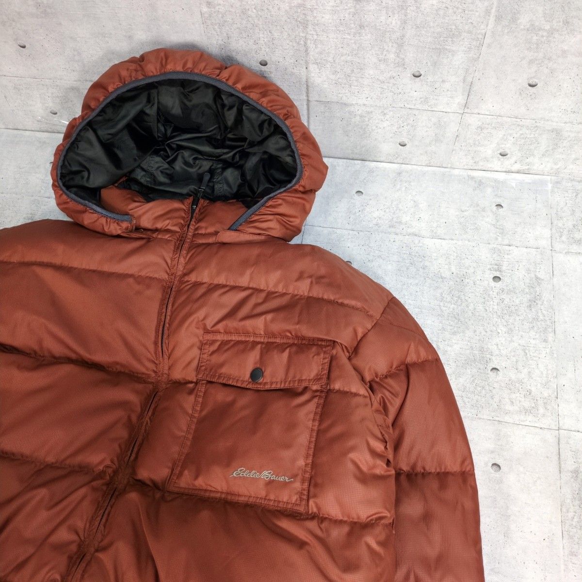 美品 レアモデル EDDIE BAUER ダウンジャケット コート リバーシブル肉