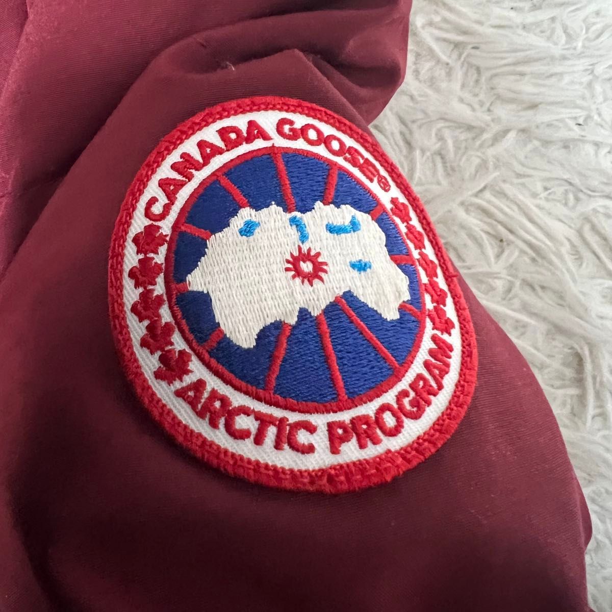希少】CANADA GOOSE カナダグース ダウンコート ソラリスパーカー