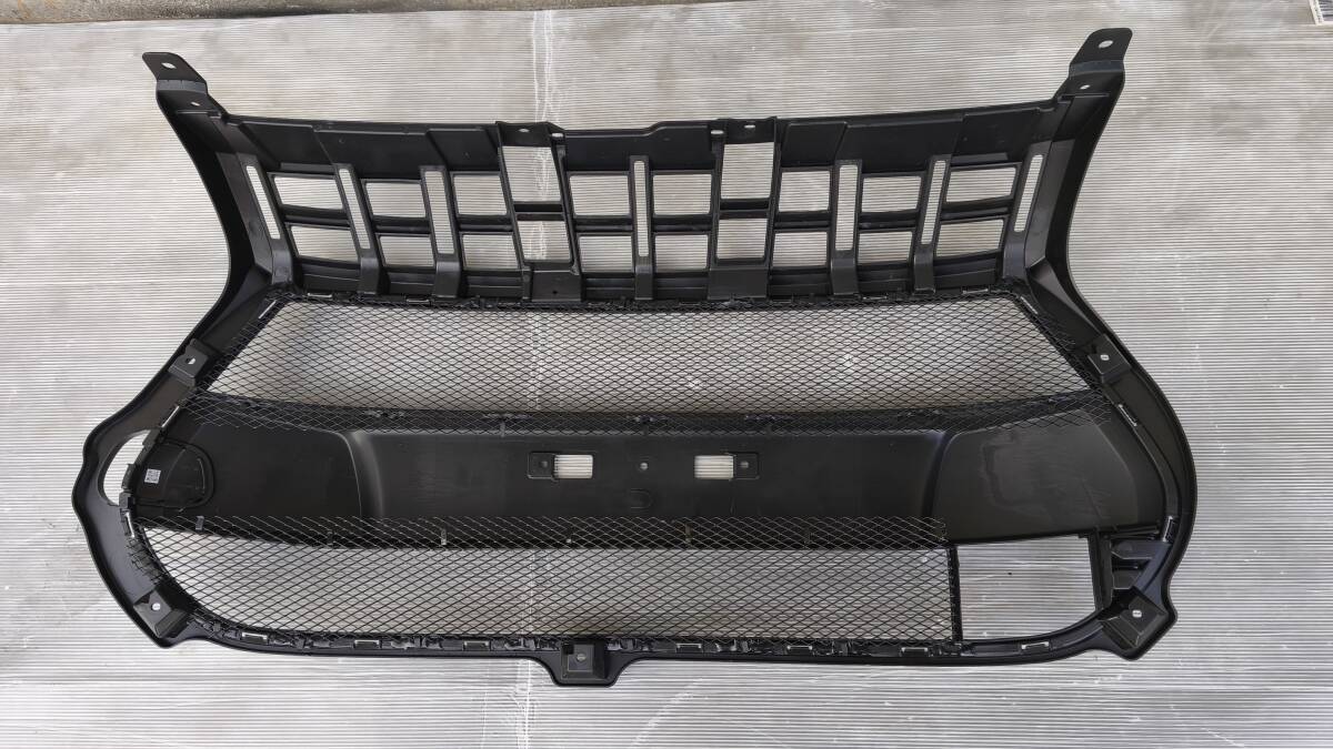 送料無料 新品グリル加工品 スズキ スイフトスポーツ ZC33S フロント