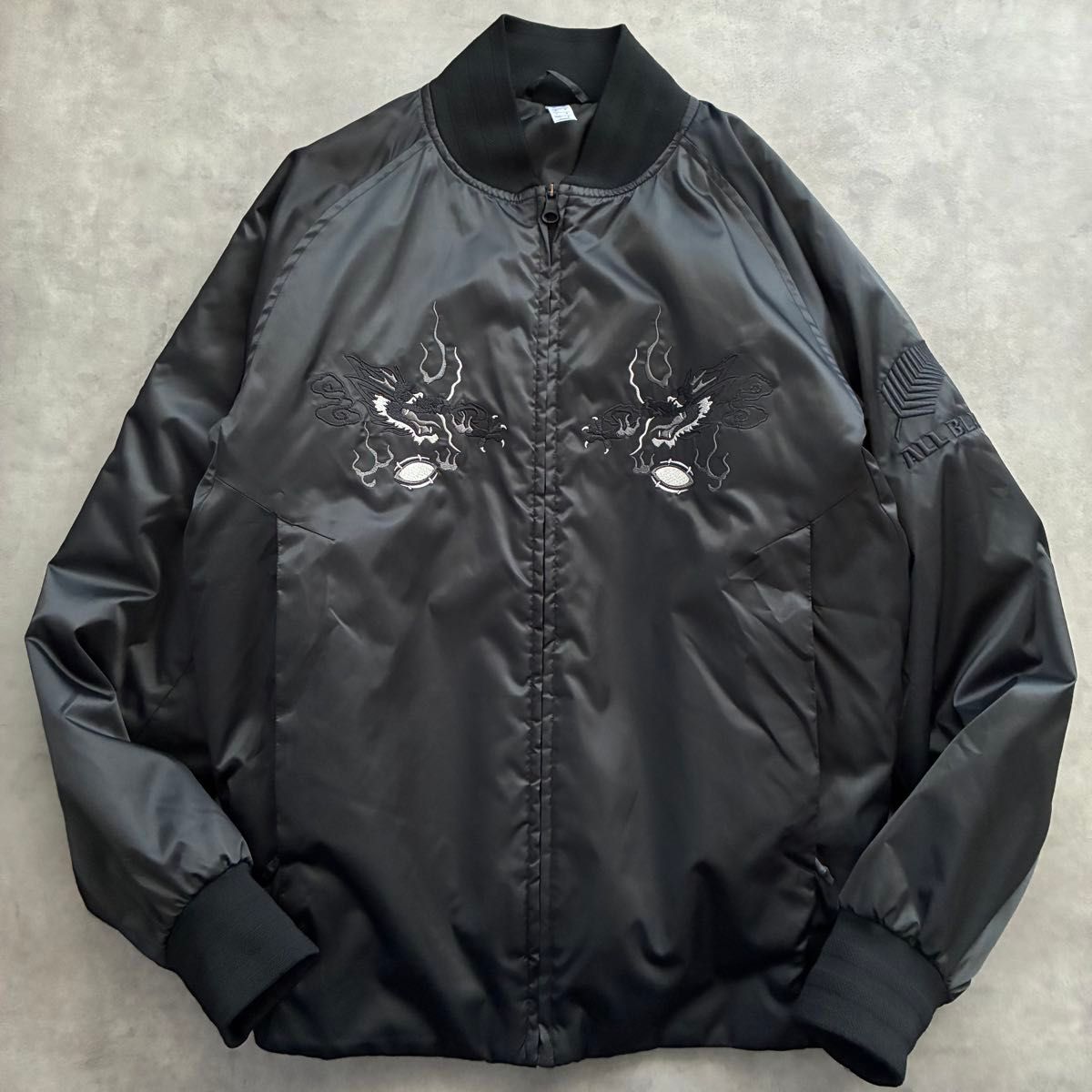 美品 adidas×ALL BLACKS 中綿入りスカジャン Sサイズ 黒 アディダス