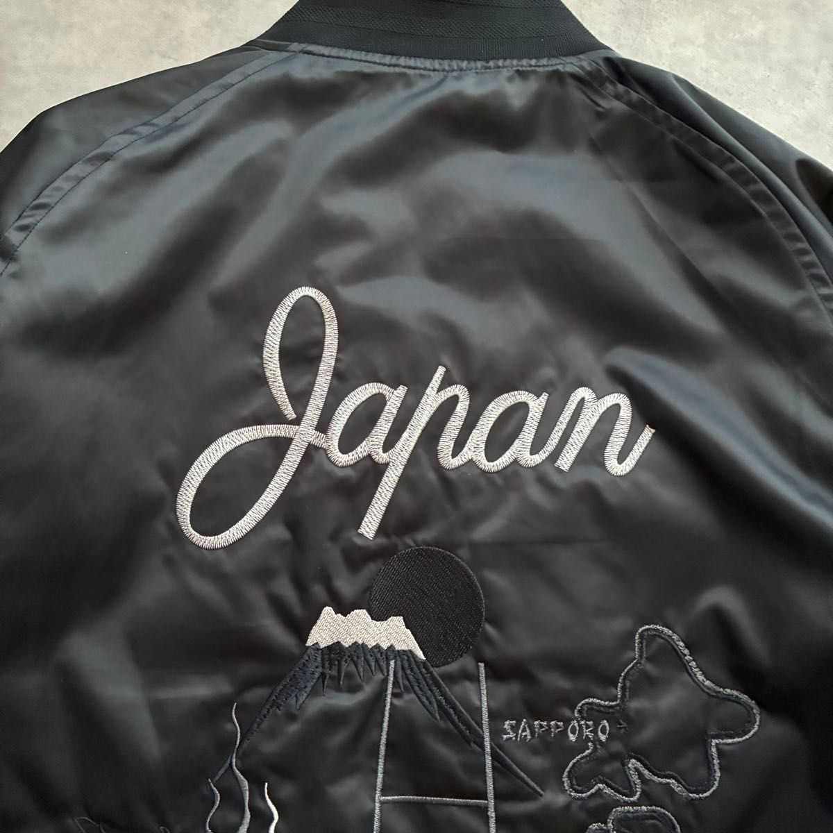 美品 adidas×ALL BLACKS 中綿入りスカジャン Sサイズ 黒 アディダス