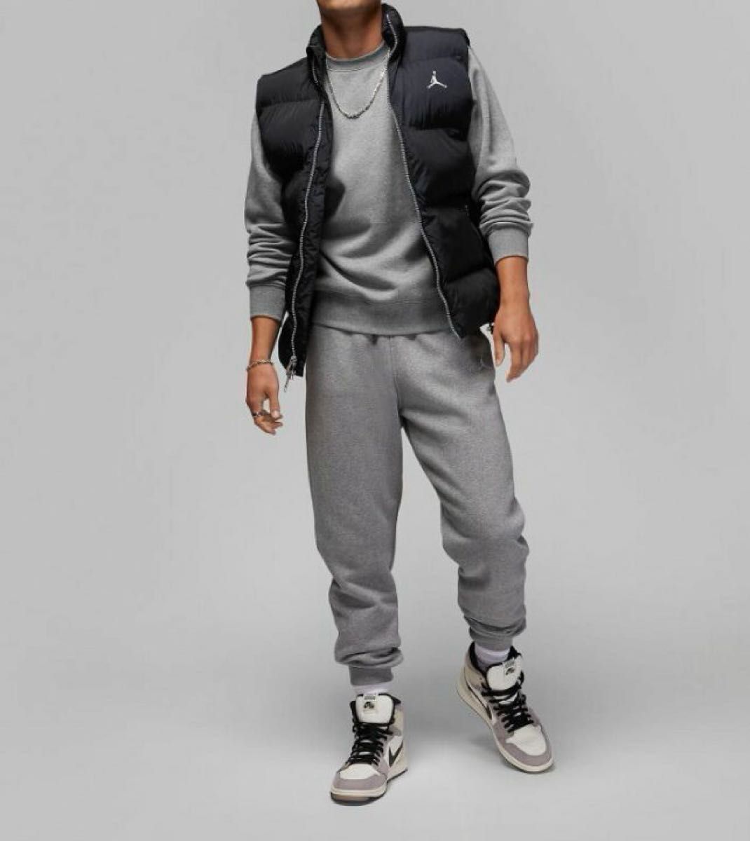 新品 NIKE JORDAN ESSENTIALS Padded Vest 