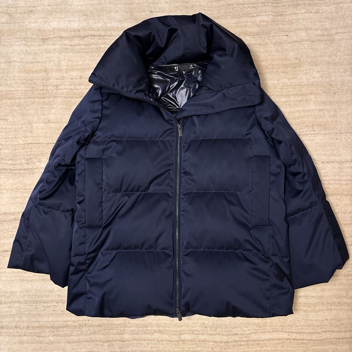 極美品 UNIQLO +J ダウンボリュームジャケット M ネイビー ジル