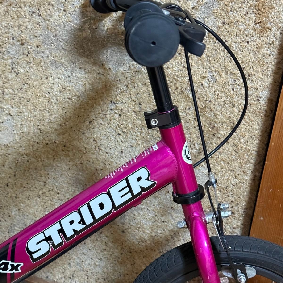 極美品】STRIDER ストライダー 14X バランスバイク ピンク｜Yahoo