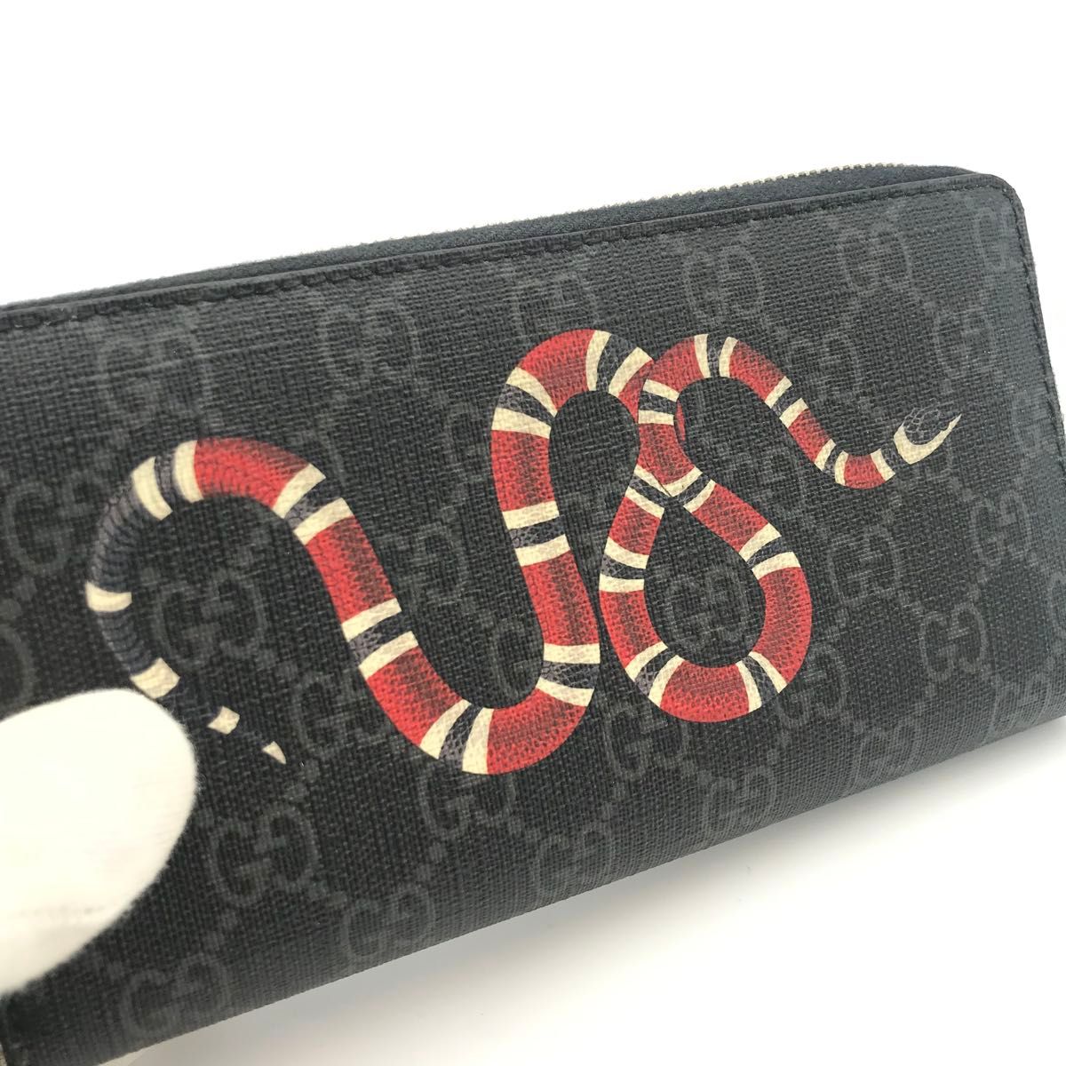 ✨極美品 美品 GUCCI キングスネーク 長財布 ラウンドジップ GG