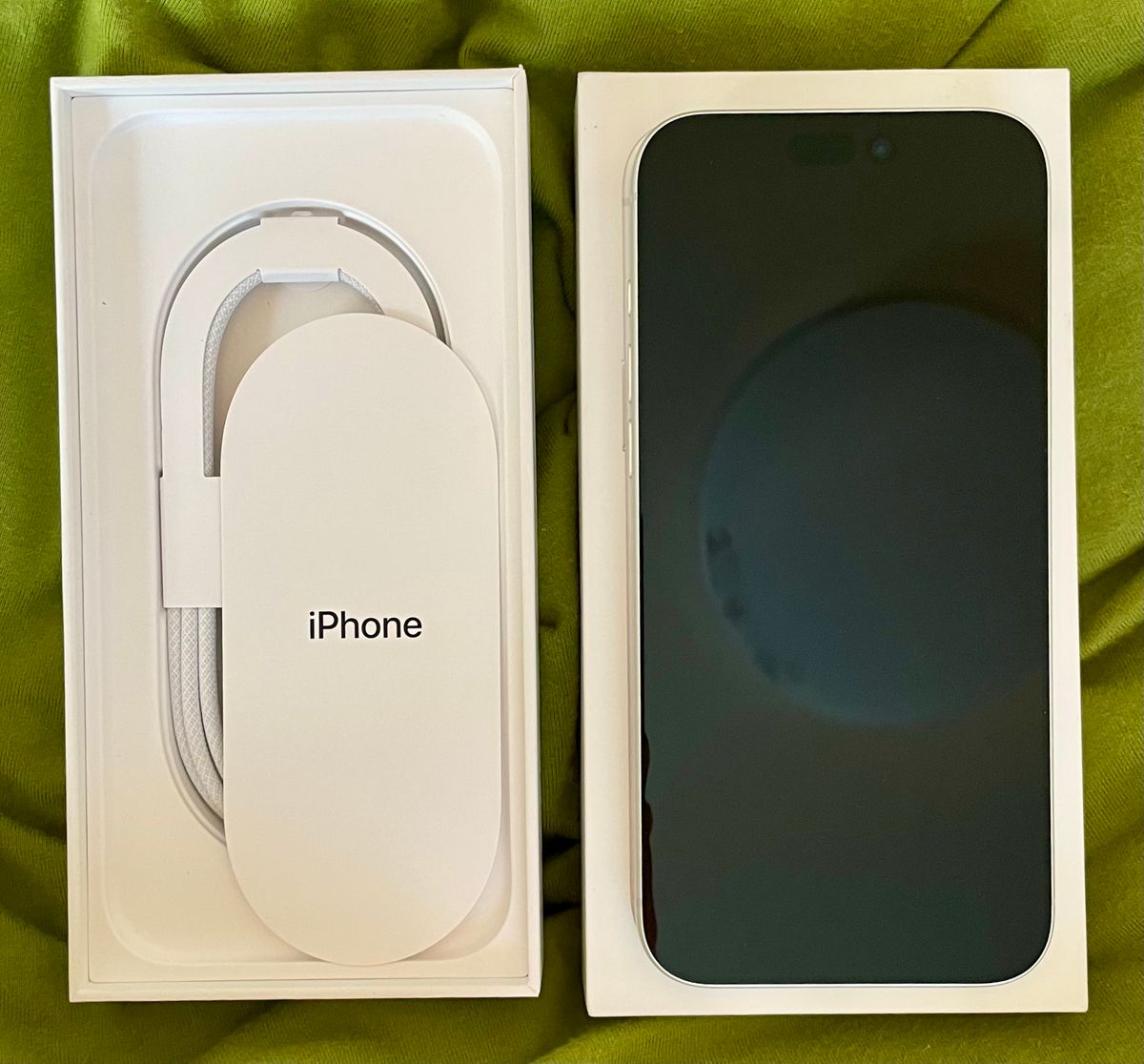 2025/9 iPhone 17 Pro Max 256GB シルバー(Silver) バッテリー 100