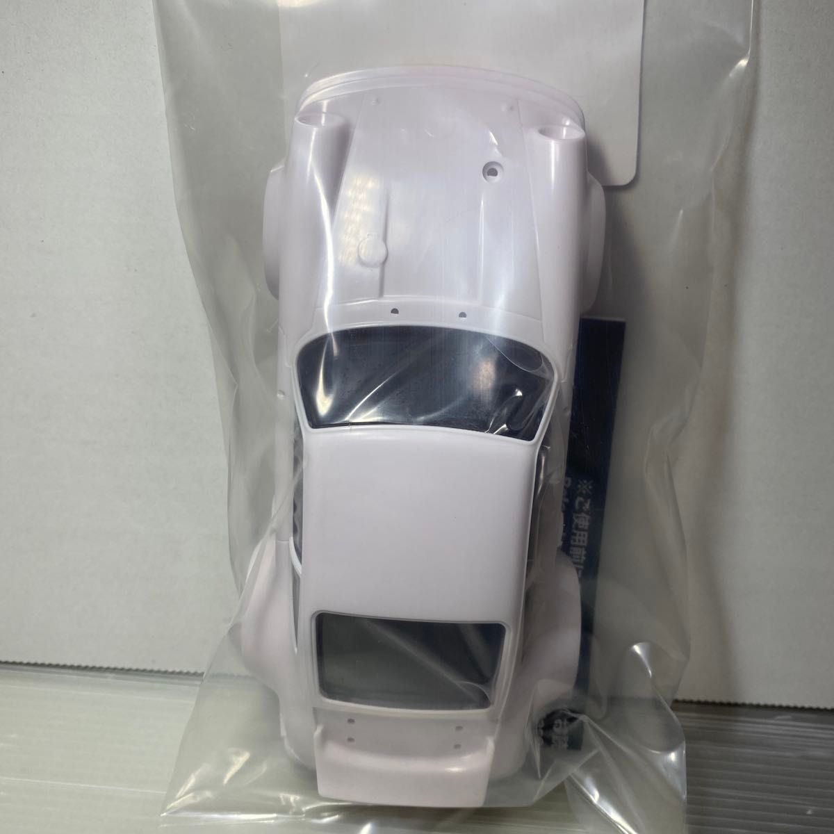 京商ミニッツポルシェ 934 RSR ホワイトボディセット (未塗装
