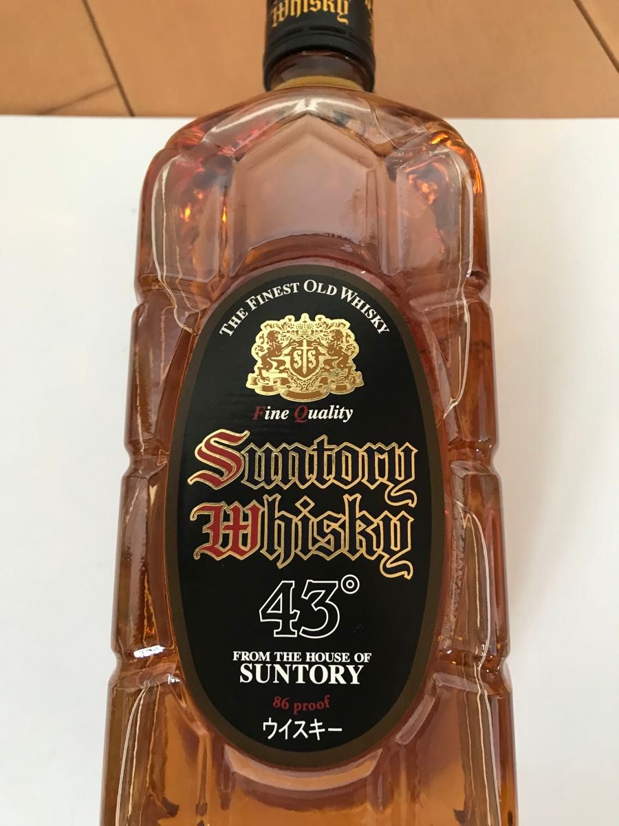 サントリー ウイスキー 角瓶 黒角 43度 700ml｜Yahoo!フリマ（旧PayPay