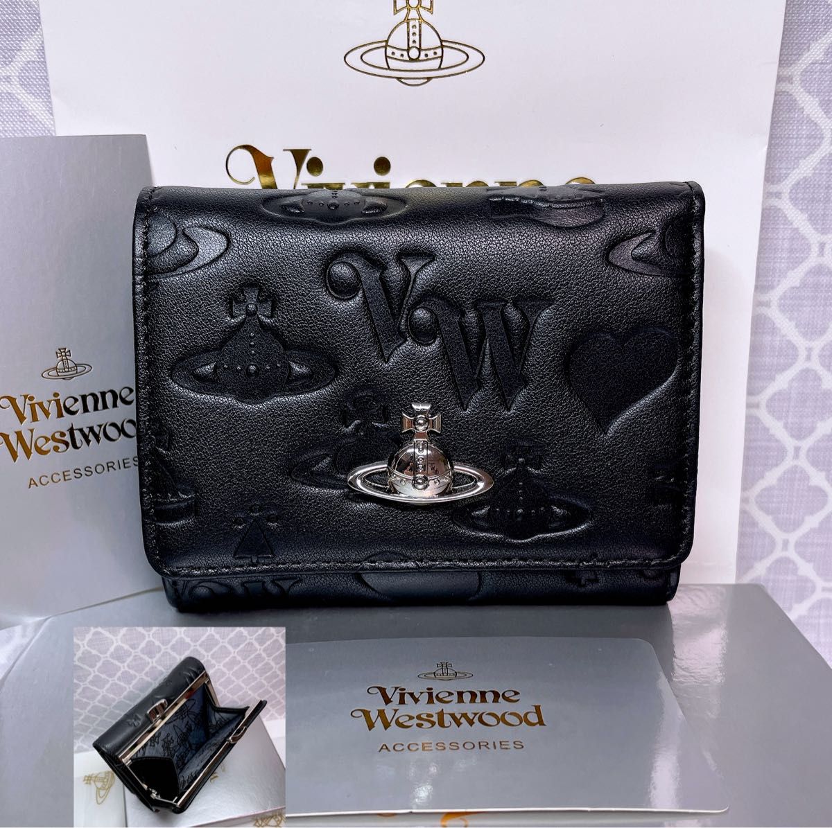 新作 内柄も素敵】Vivienne Westwood 三つ折り財布 マット ブラック