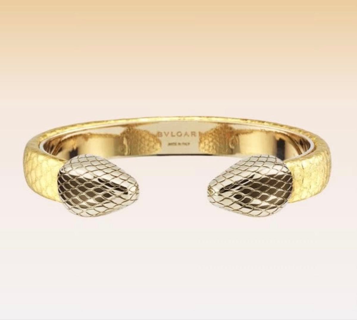 BVLGARI ブルガリ】セルペンティ フォーエバー レザーブレスレット