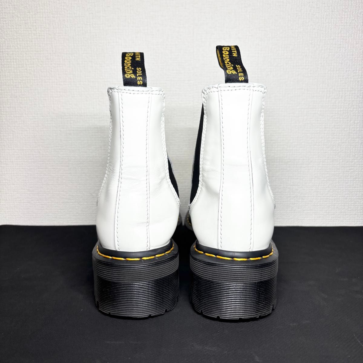 美品 Dr. Martens QUAD チェルシーブーツ24〜24.5cm厚底 美品 Dr