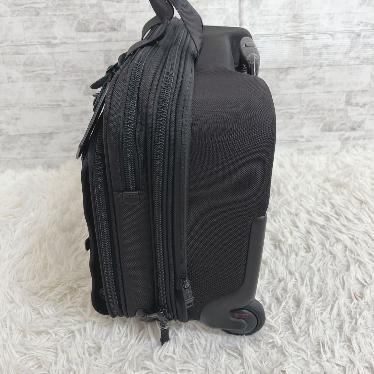 TUMI ビジネスキャリー 2輪キャリーバッグ PCスリーブ・ポーチ付属