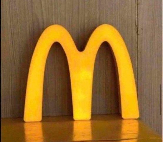 マクドナルド ゴールデンアーチ インテリアライト ナイトライト