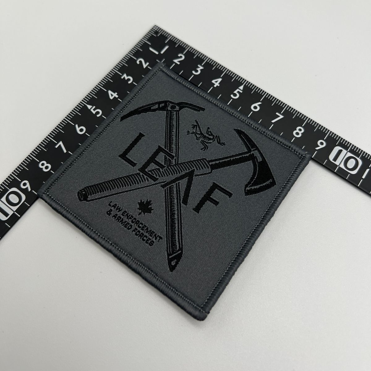 ワッペン］グレー ARC'TERYX LEAF アークテリクス リーフ ベルクロ