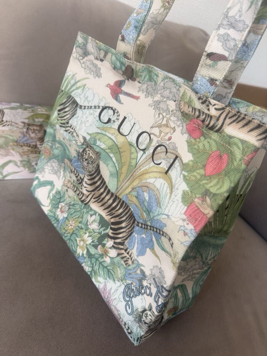 ノベルティGUCCI トラと花のプリント エコバッグ小｜Yahoo!フリマ（旧