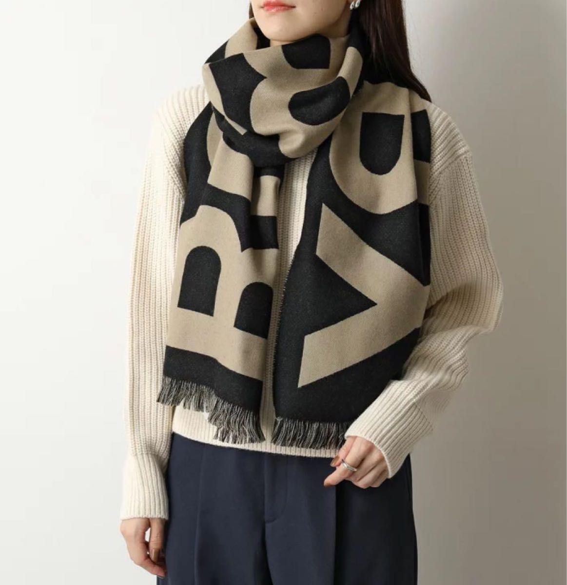 美品 BURBERRY バーバリー ロゴ マフラー ストール ウール｜Yahoo