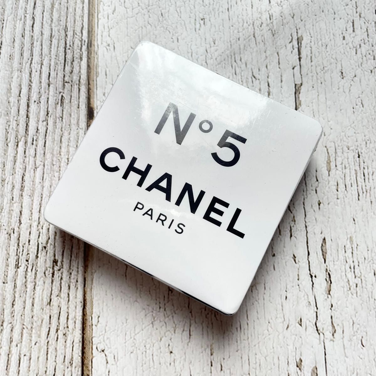 新品未使用 限定 シャネル N°5 CHANEL PARIS 圧縮タオルハンカチ