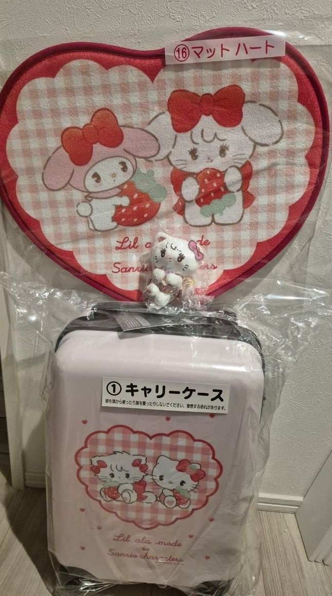 サンリオキャラクターズ 当りくじ リルアラモード mikko Lil ala mode