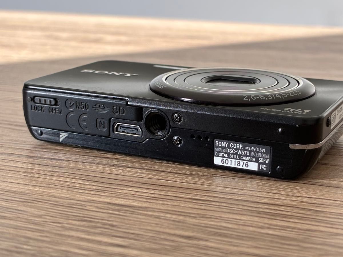 SONY Cyber-shot DSC-W570 ブラック 16 1MP コンパクトデジタルカメラ