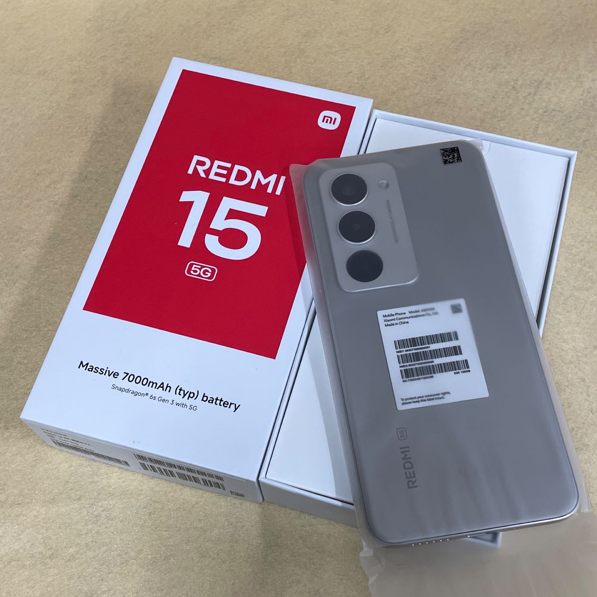 新品/未使用】Xiaomi Redmi 15 5G チタングレイ 一括購入/SoftBank版