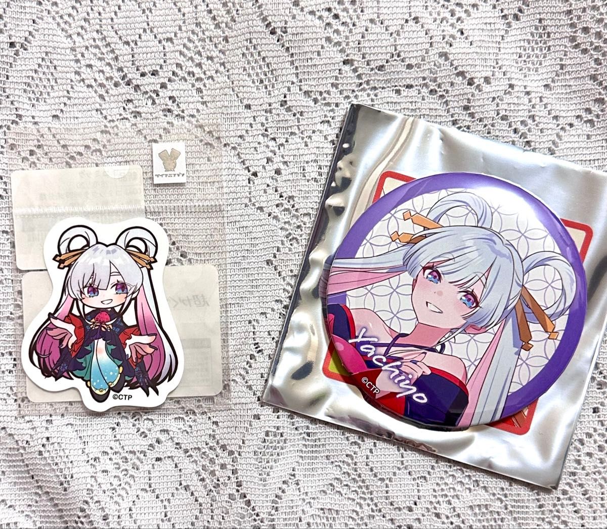 超かぐや姫 TSUTAYA ステッカー ドでか缶バッジ 月見ヤチヨ ヤチヨ