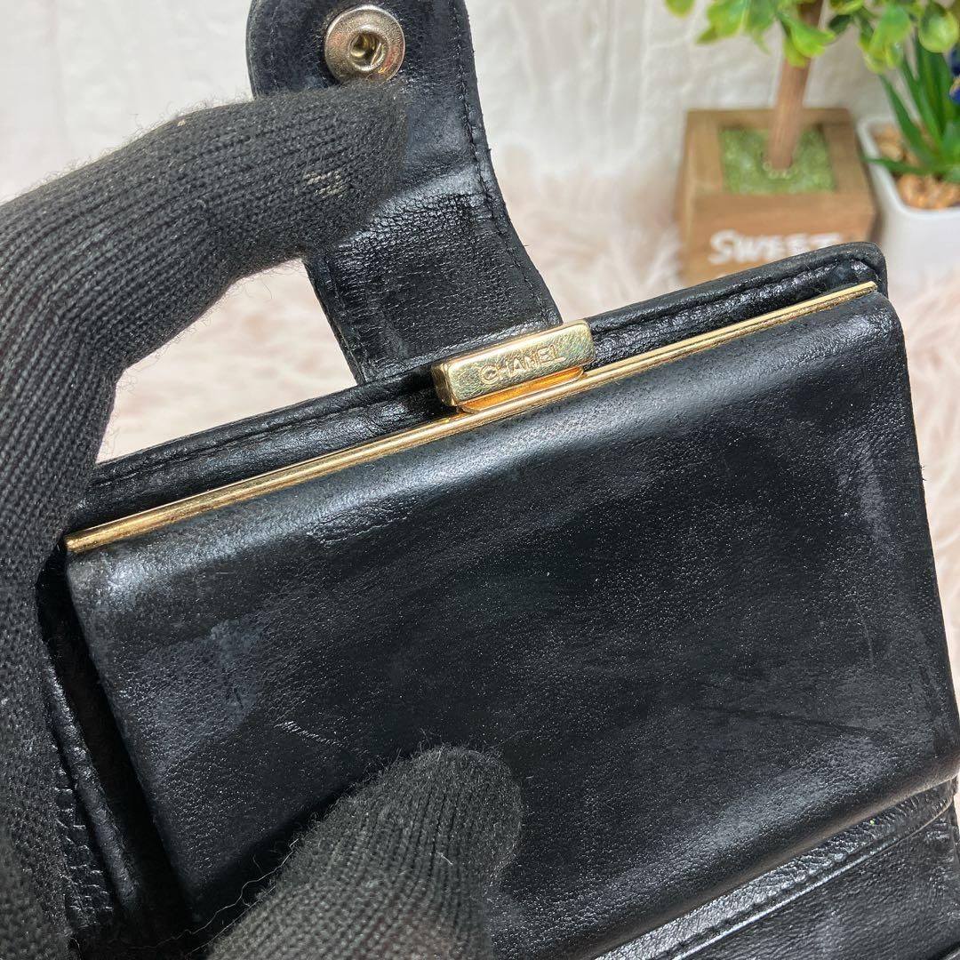 美品 CHANEL キャビアスキン ココマーク がま口 二つ折り ウォレット