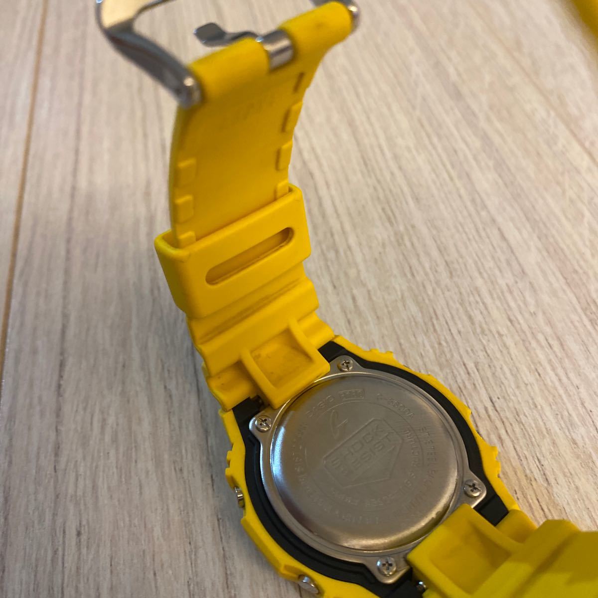 G-SHOCK CASIO G-5600A Gショック 黄色 イエロー 希少レア タフ