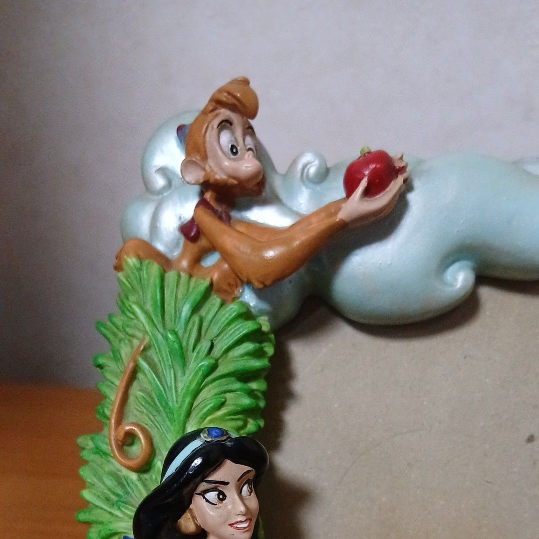 ディズニー アラジン ジャスミン ジーニー フォトフレーム 写真立て